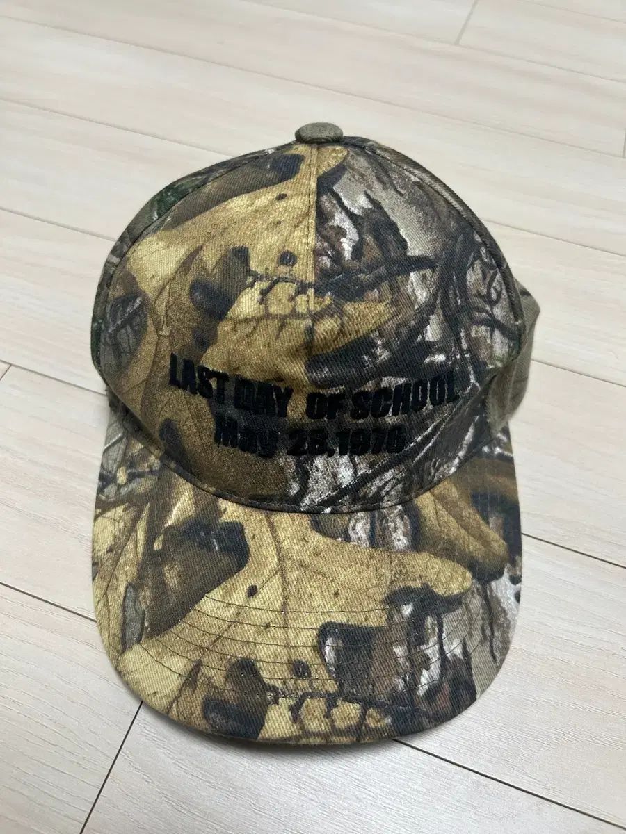 DONUT REVENGE リアルツリー 帽子