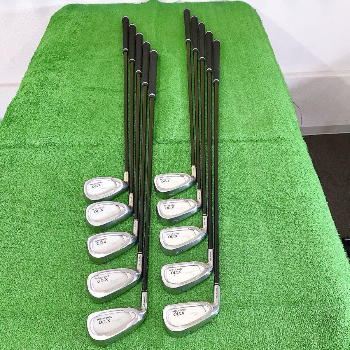 ツ33☆ゼクシオツアースペシャル 10本レフティアイアンセット XXIOTOUR