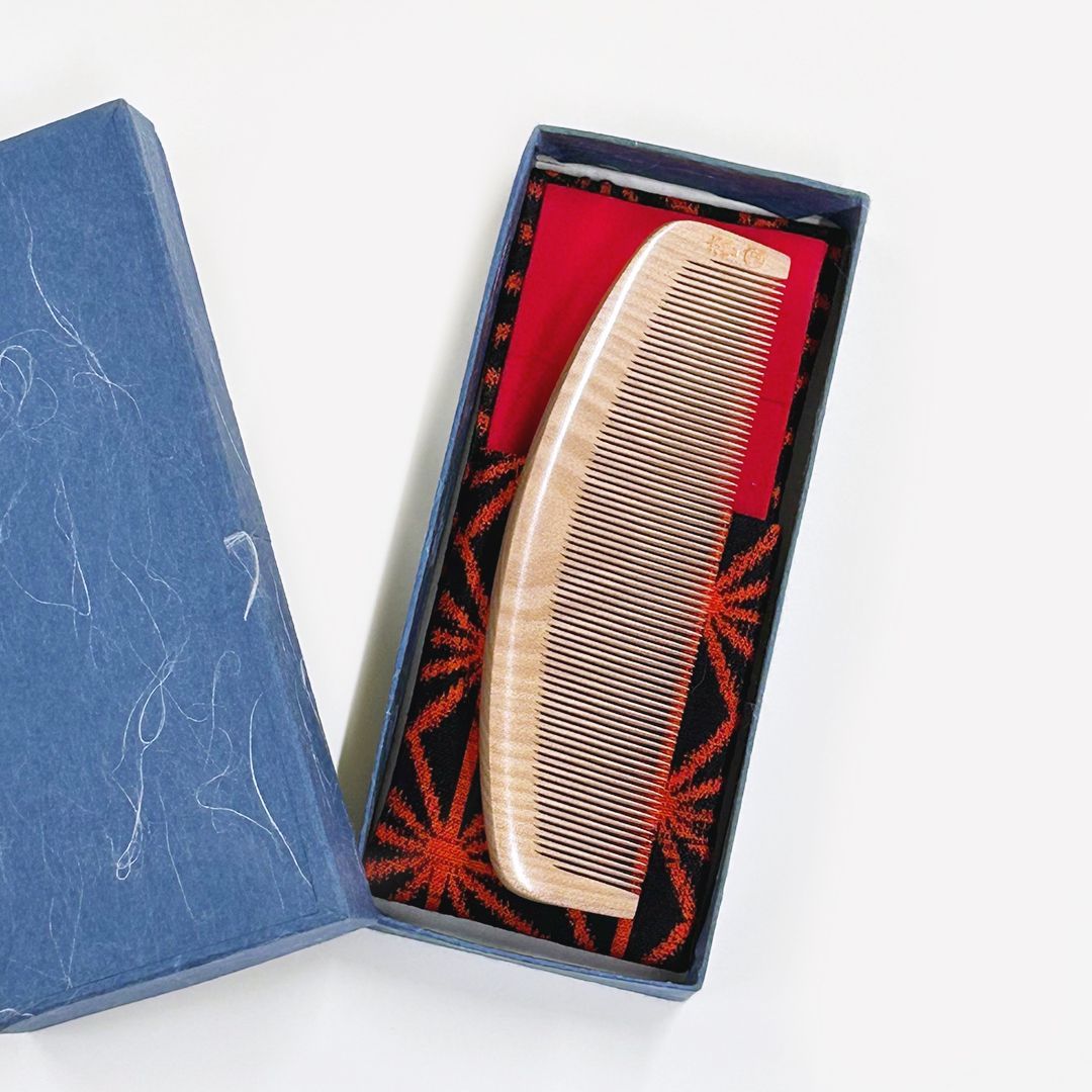 品 みねばり お六櫛 とかし櫛 4寸5分 並歯 名工 青柳和邦氏 宮内庁御用達 黄綬褒章受章 作 三十六屋お六節工房製造 ケース付 信州 木曽 薮原 妻籠 伝統工芸 ミネバリ くし