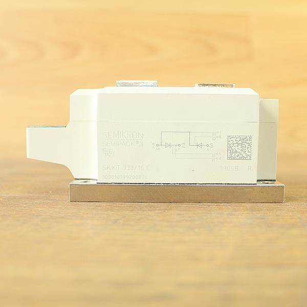 サイリスタモジュール