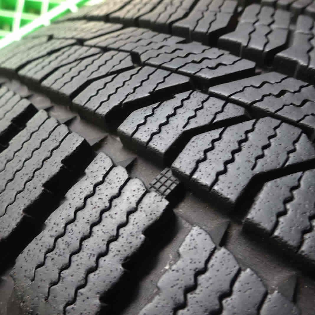  冬4本SET 会社宛 165 70 R 14 81 Q トーヨー オブザーブ GIZ 2 アクア ヴィッツ パッソ マーチ スイフト ハスラー NO Z 3149 14インチ スタッドレス