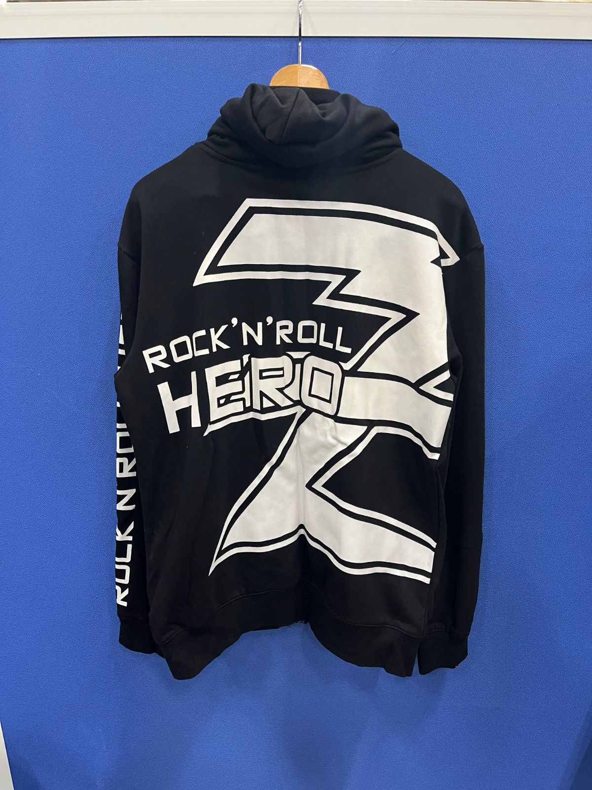 □ E.YAZAWA（矢沢永吉）ROCK'N'ROLL HERO ジップアップパーカー