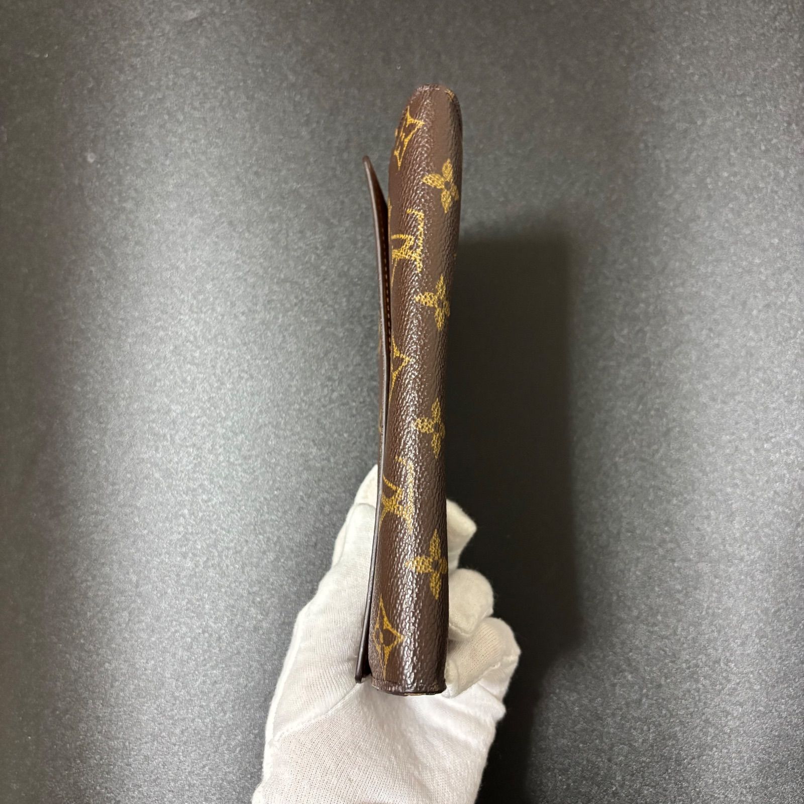 t94 ポルトモネ クレディ ポルトフォイユ サラ 旧型 Louis Vuitton