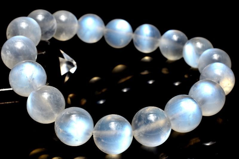  １点物 青く揺らめく幻想の輝き ブルームーンストーン 11 mm ブレスレット パワーストーン 天然石 _MC 2310 ブレスレット バングル アクセサリー