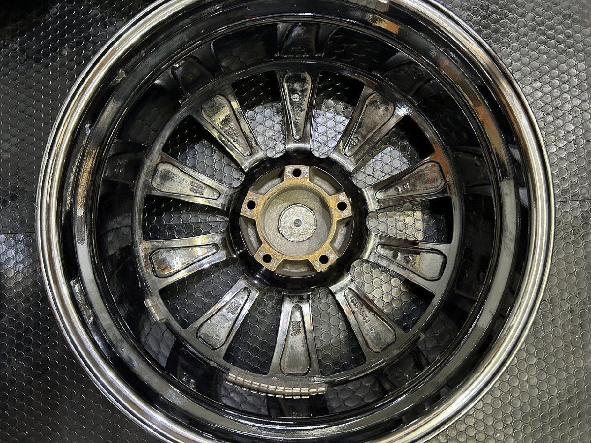 社外ホイール 22インチ