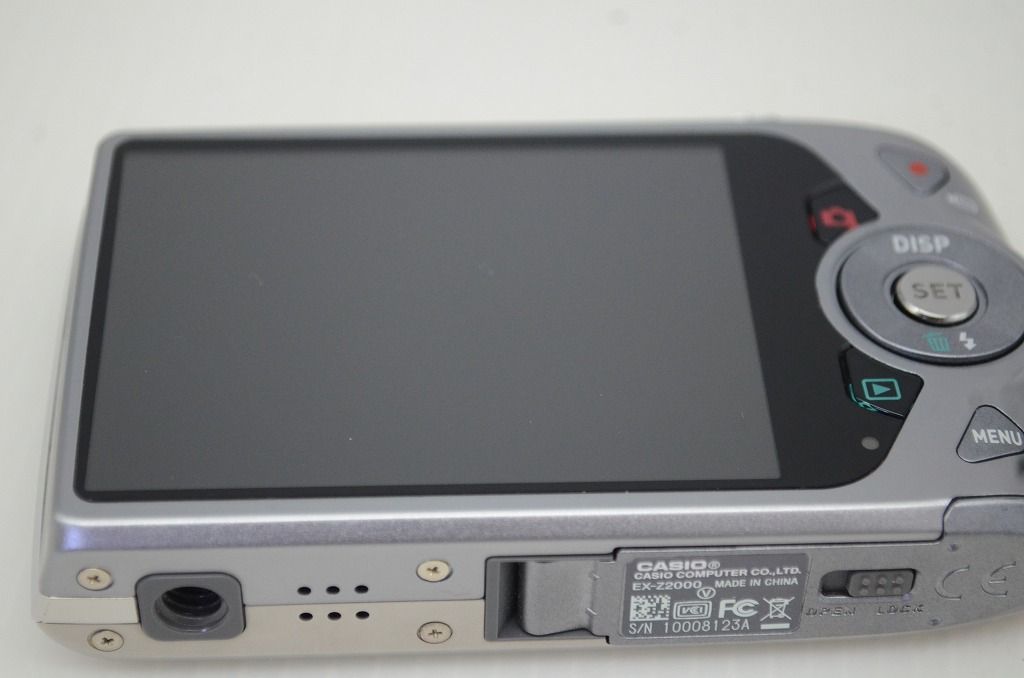 良品 CASIO カシオ EXILIM EX-Z2000 コンパクトデジタルカメラ