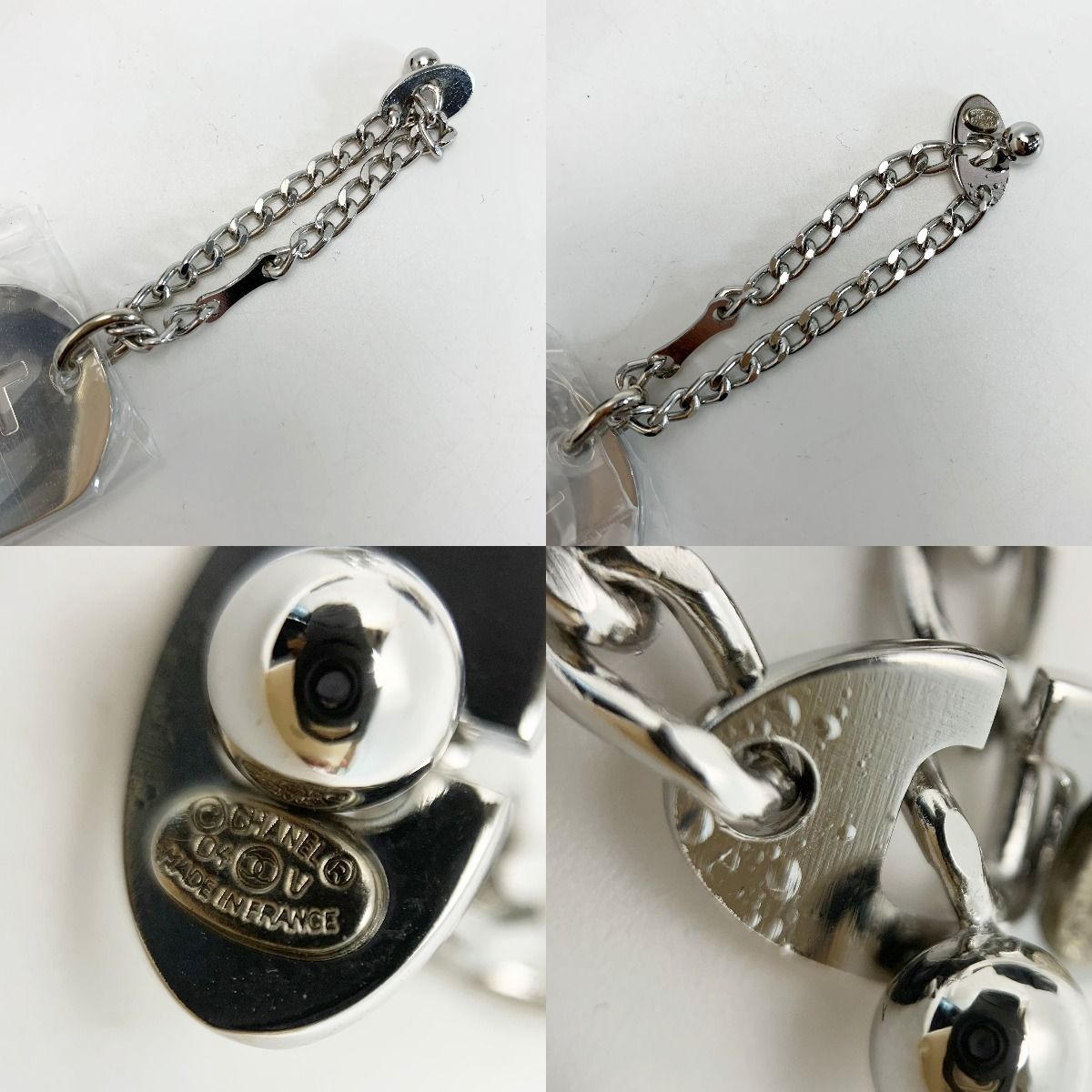 CHANEL シャネル キーホルダー チャーム シルバー CHANEL シャネル キーホルダー ドッグタグ チャーム シルバー 箱付