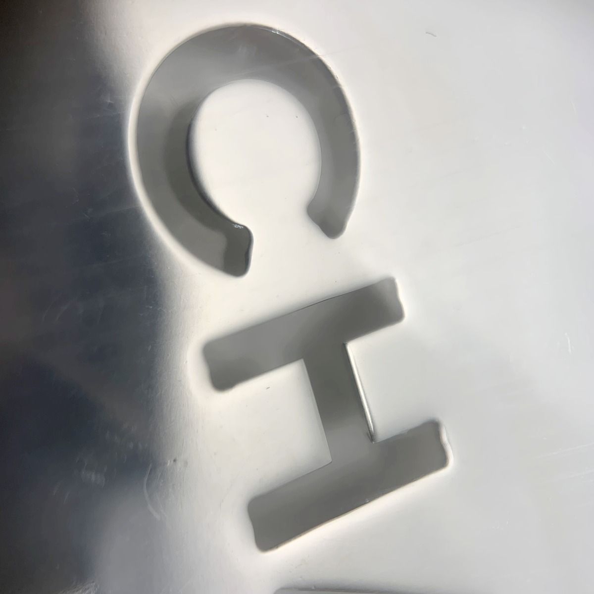 CHANEL シャネル キーホルダー ドッグタグ チャーム シルバー 箱付