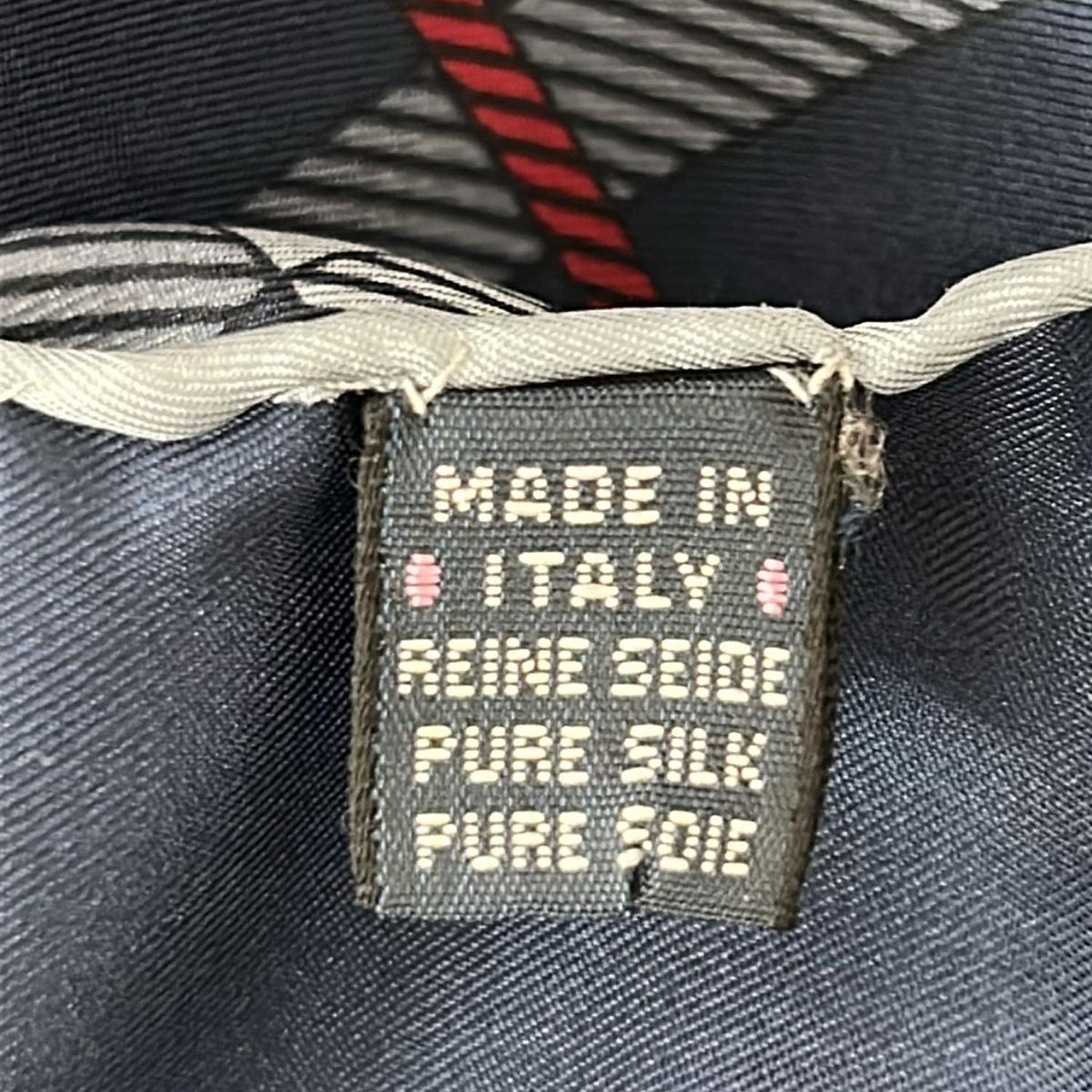  Burberry s バーバリーズ スカーフ ネイビー ライトブルー レッド チェック柄 バンダナ スカーフ 小物