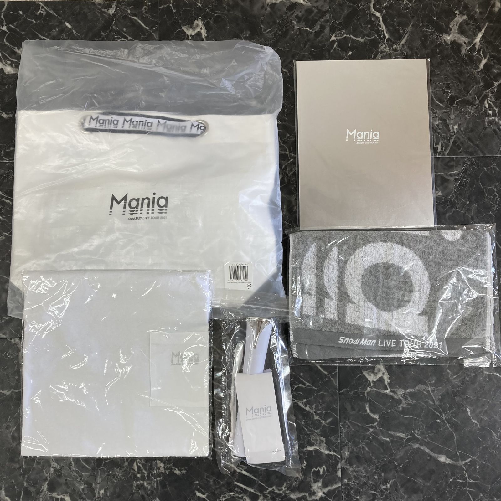 (レア) (新品未開封) Man LIVE TOUR 2021 グッズ 08. Snow Man LIVE TOUR 2021 Mania グッズセット - メルカリ