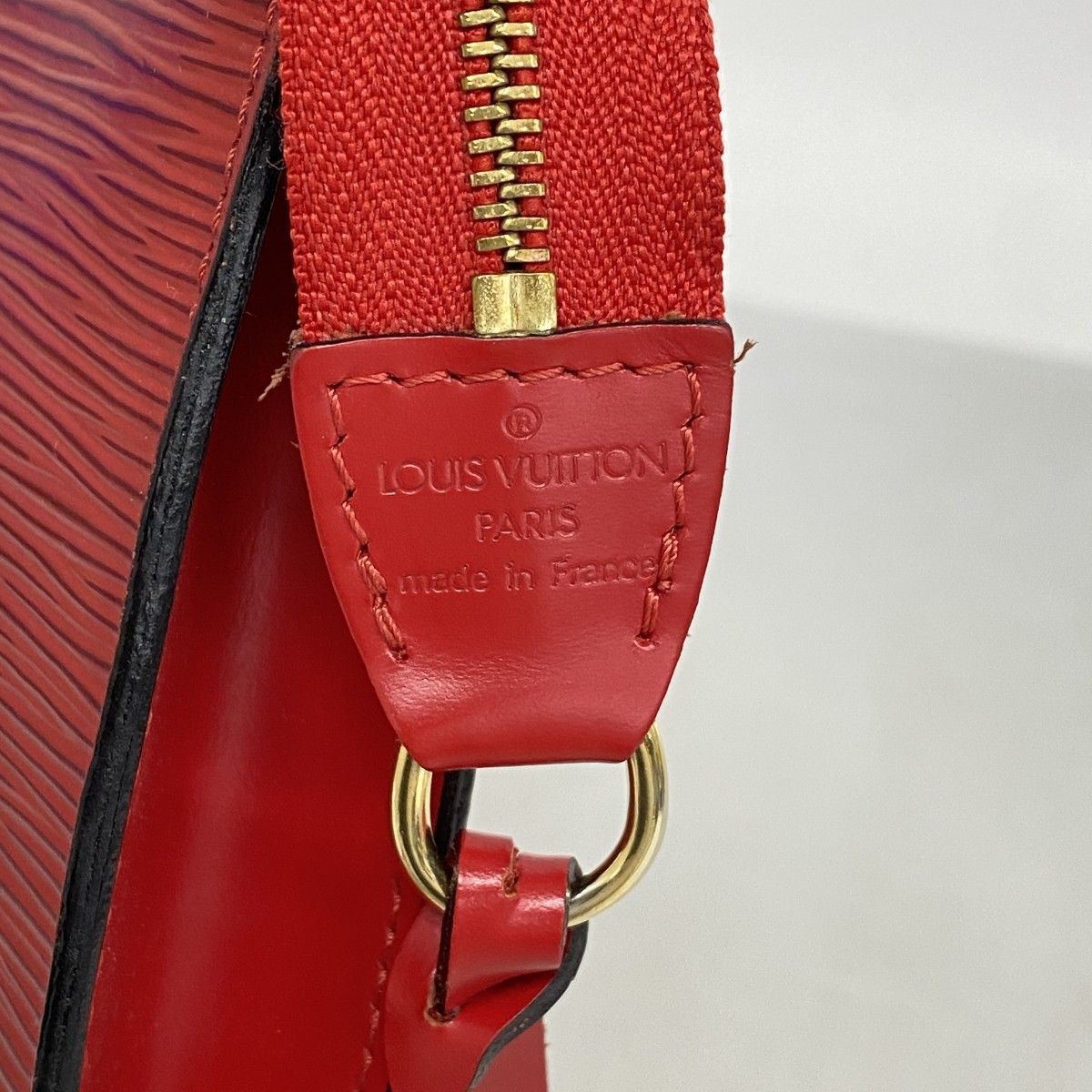 5pb1821】ルイヴィトン ポーチ エピ ポシェットアクセソワール M52947