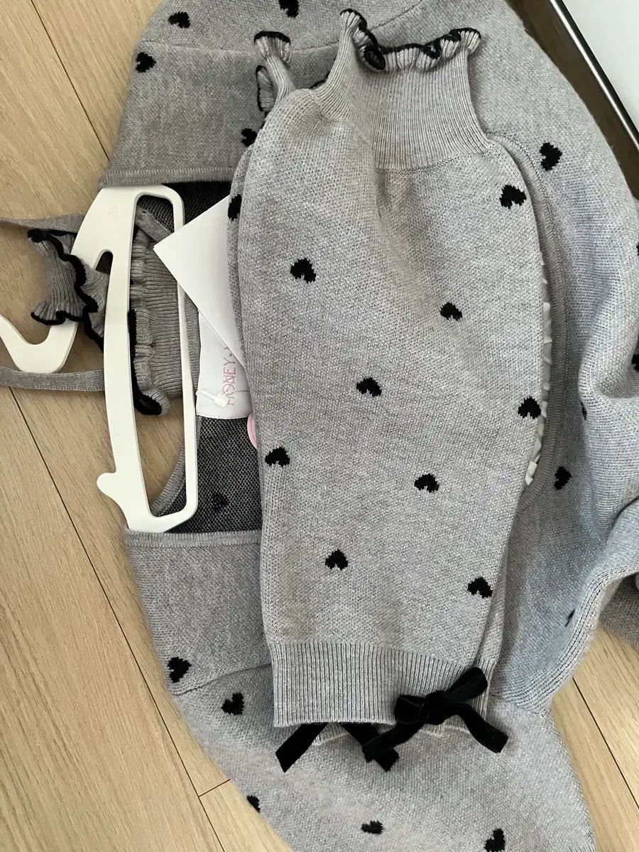 日本ブランド LOVE YOURSELF 承 'Her' honeymew ミュウ Luv アーム