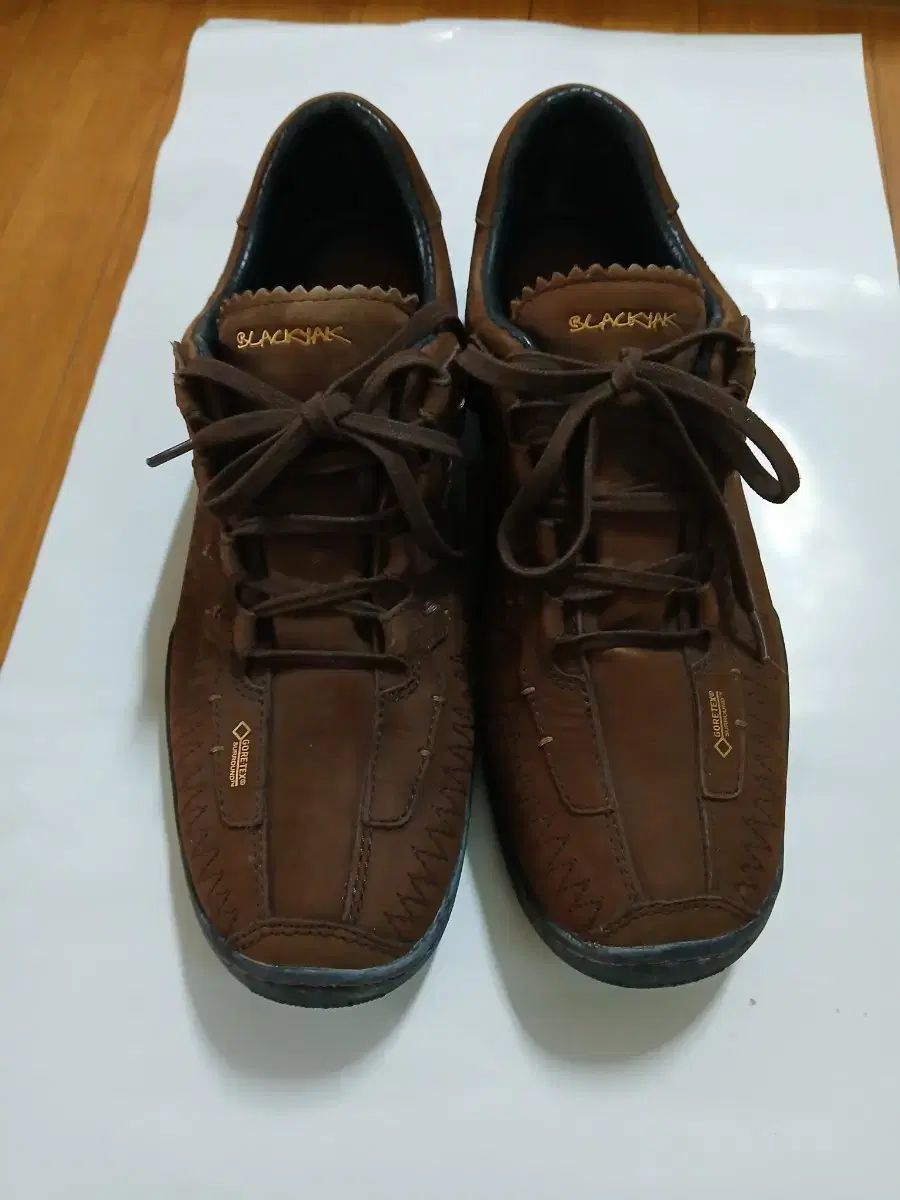 ブラウン メンズシューズ