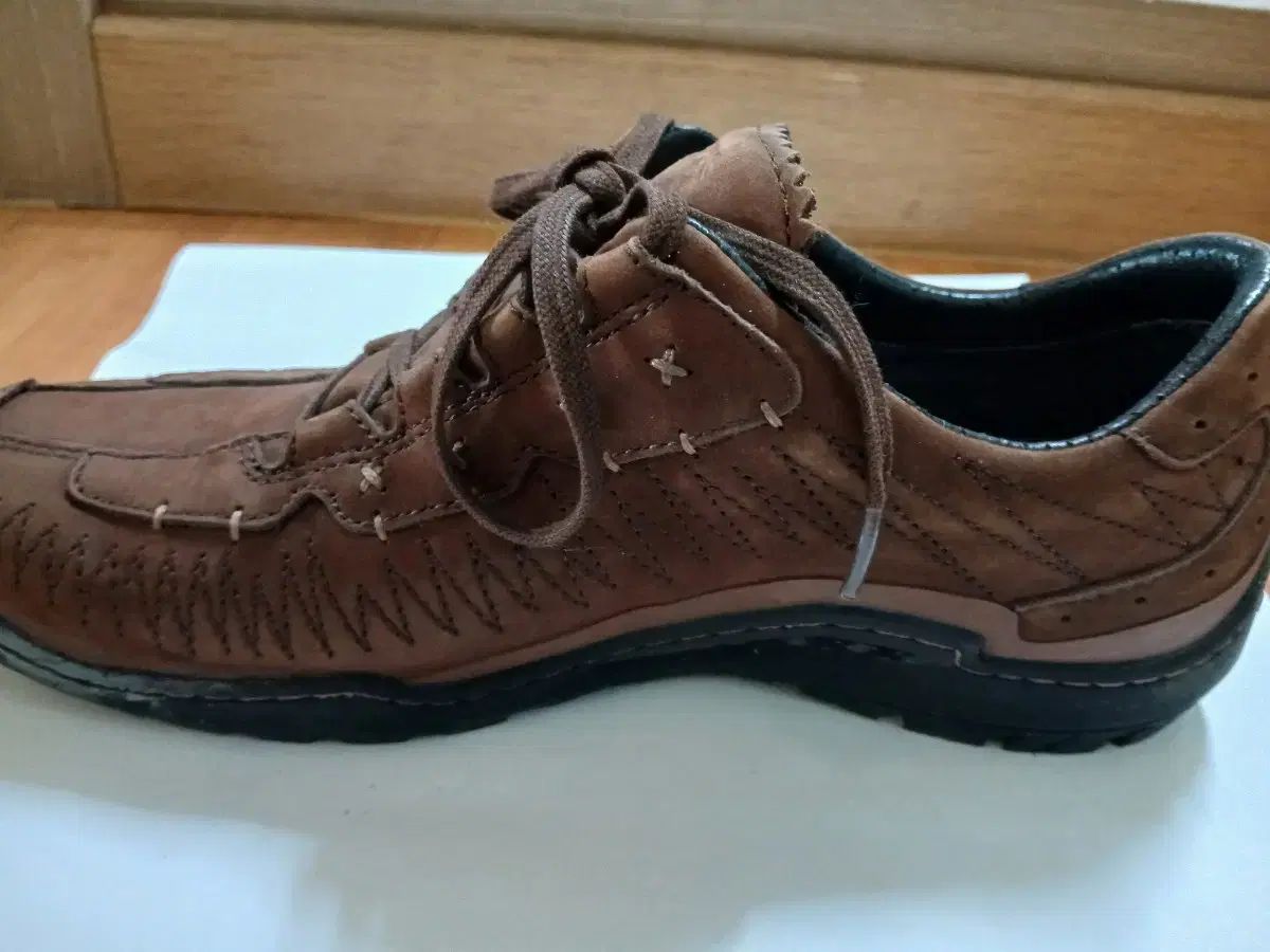 ブラックヤク ゴアテックス