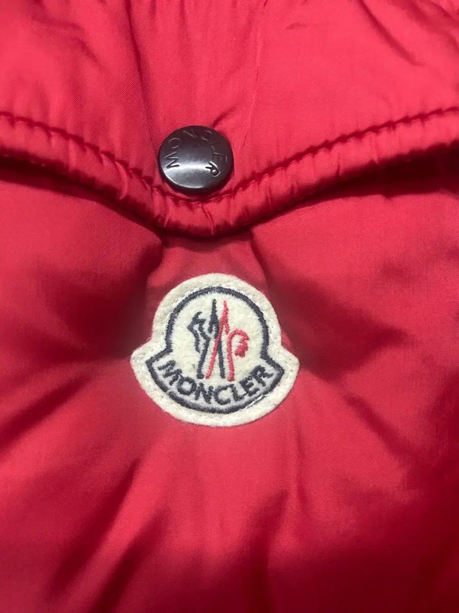 MONCLER モンクレール レッド ダウン ベスト