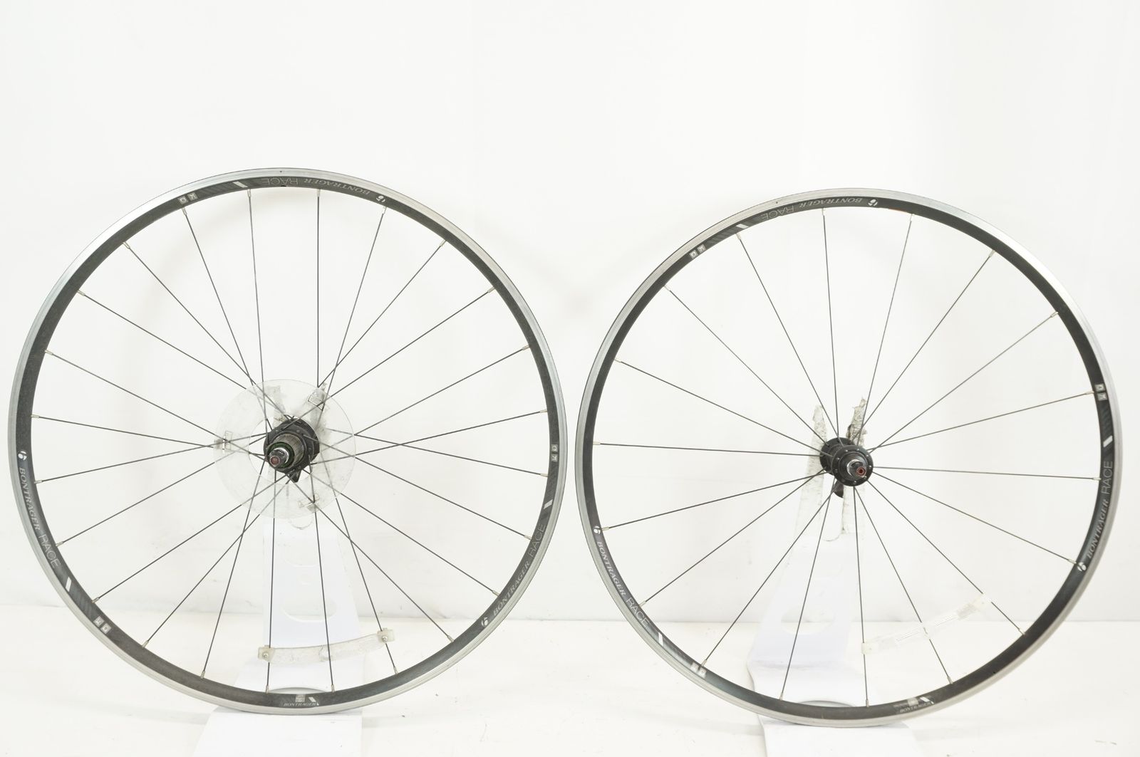 BONTRAGER 「ボントレガー」 RACE SHIMANO 11s ホイールセット