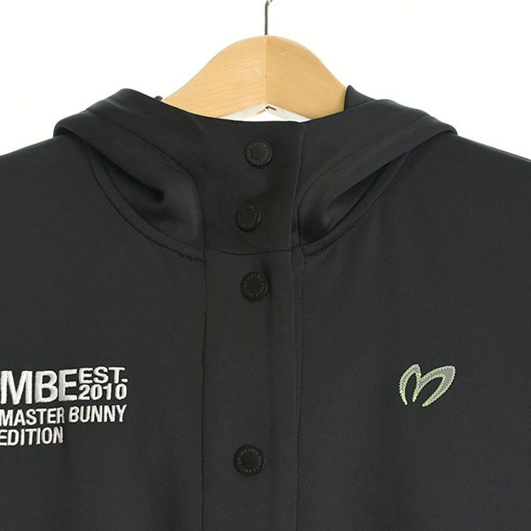 着用感 小 マスターバニー｜レディース｜1 M相当 ｜フード付き長袖ブルゾン モデル｜ブラック系｜春秋｜ ゴルフ用品