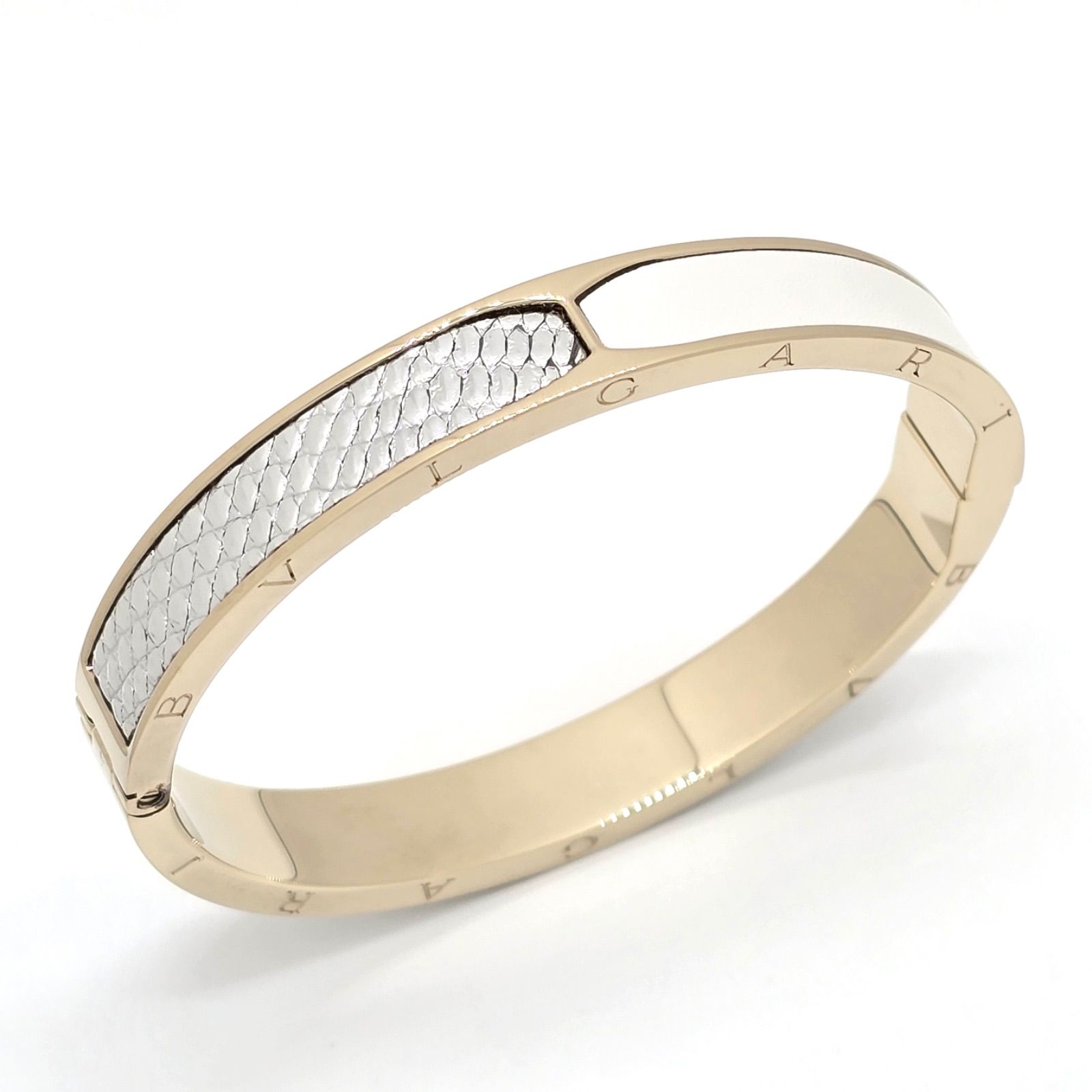 BVLGARI ブルガリ 294220 ブレスレット バングル 腕周り約17.5㎝ ブラスライトゴールドプレート シルバーのリザード フラッシュダイヤモンドホワイトのカーフレザー 箱 証明書 品