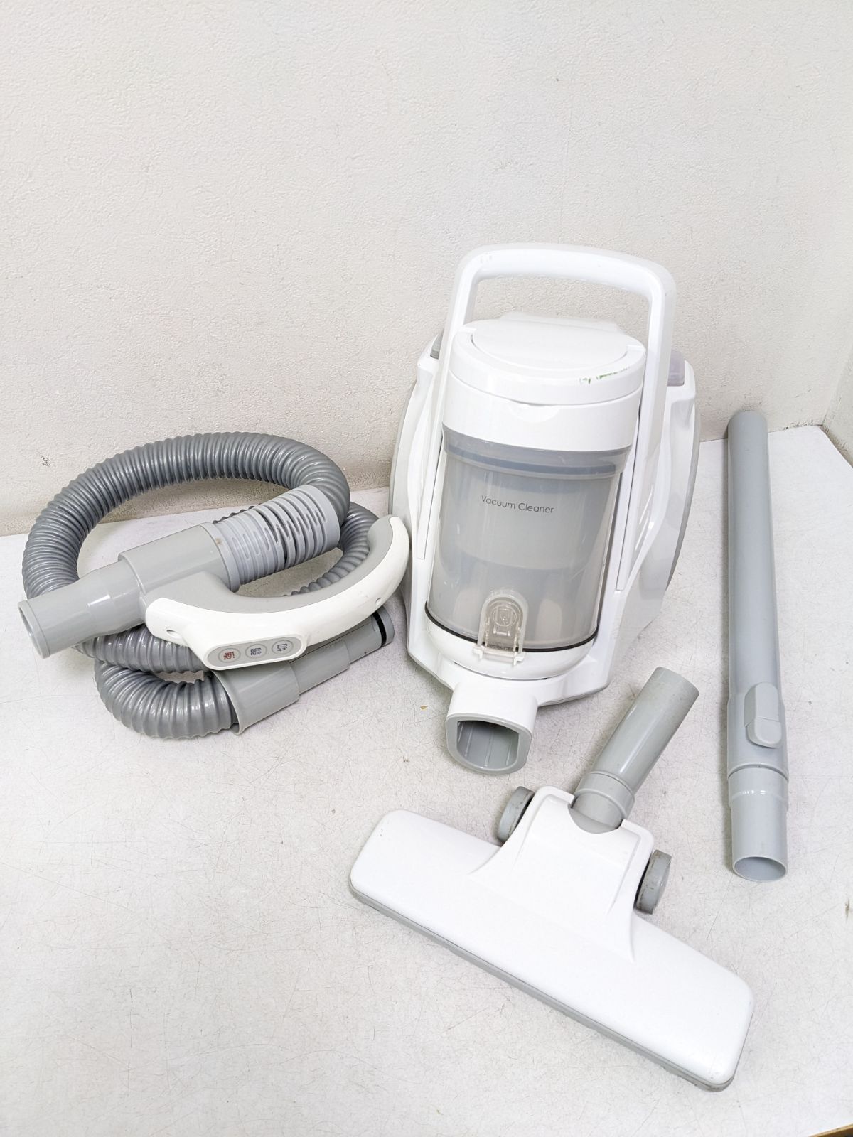 ニトリ VCS33A15X サイクロン式掃除機 【公式通販】