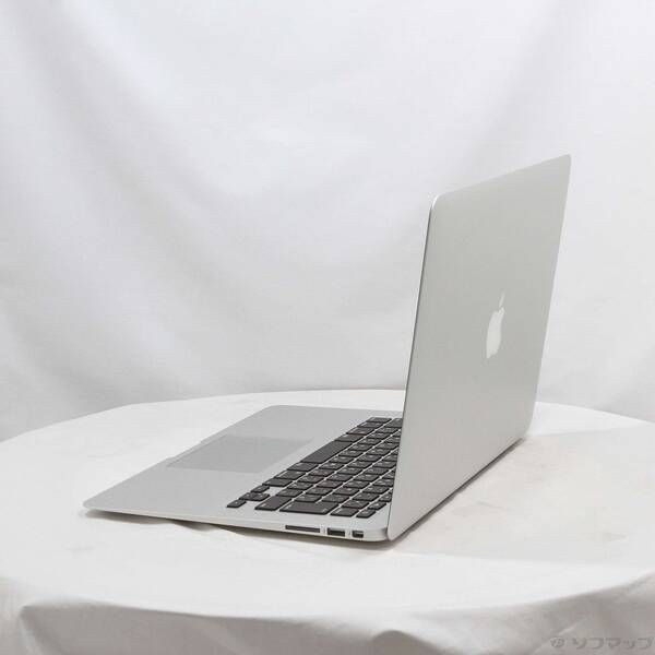 中古品〕 MacBook Air 13.3-inch Mid-2017 MQD32J／A Core_i5 1.8GHz