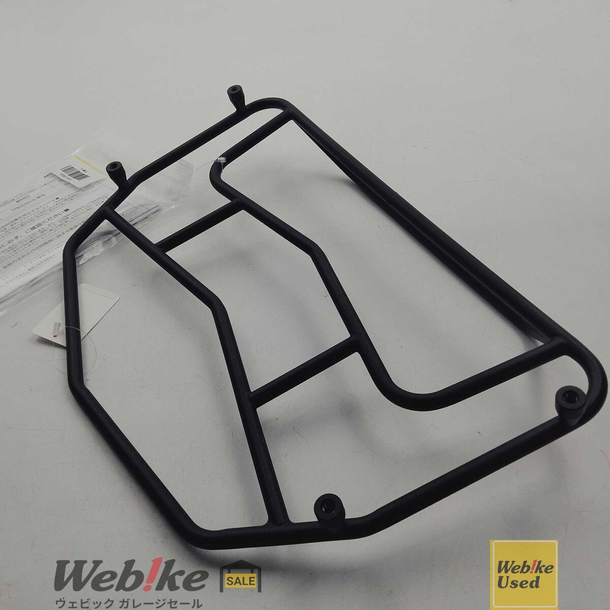 GIVI E 142 B メタルラック TRK 52 N B用 94812