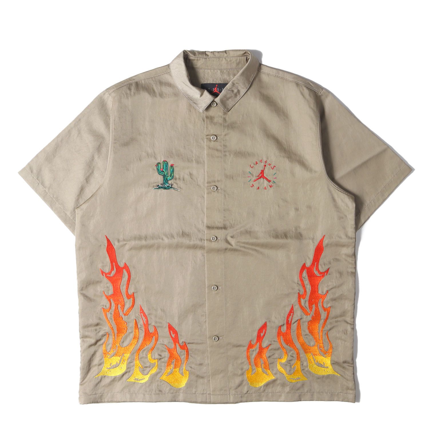 NIKE ナイキ シャツ サイズ:XL / 21SS TRAVIS SCOTT Cactus Jack JORDAN フレイム刺繍 ナイロン 半袖シャツ (AS M J TS BTN DWN TOP) / カーキ / トップス カジュアルシャツ / コラボ【メンズ】【中古】【K4428】 NIKE ナイキ シャツ サイズ:XL / 21SS TRAVIS SCOTT Cactus Jack