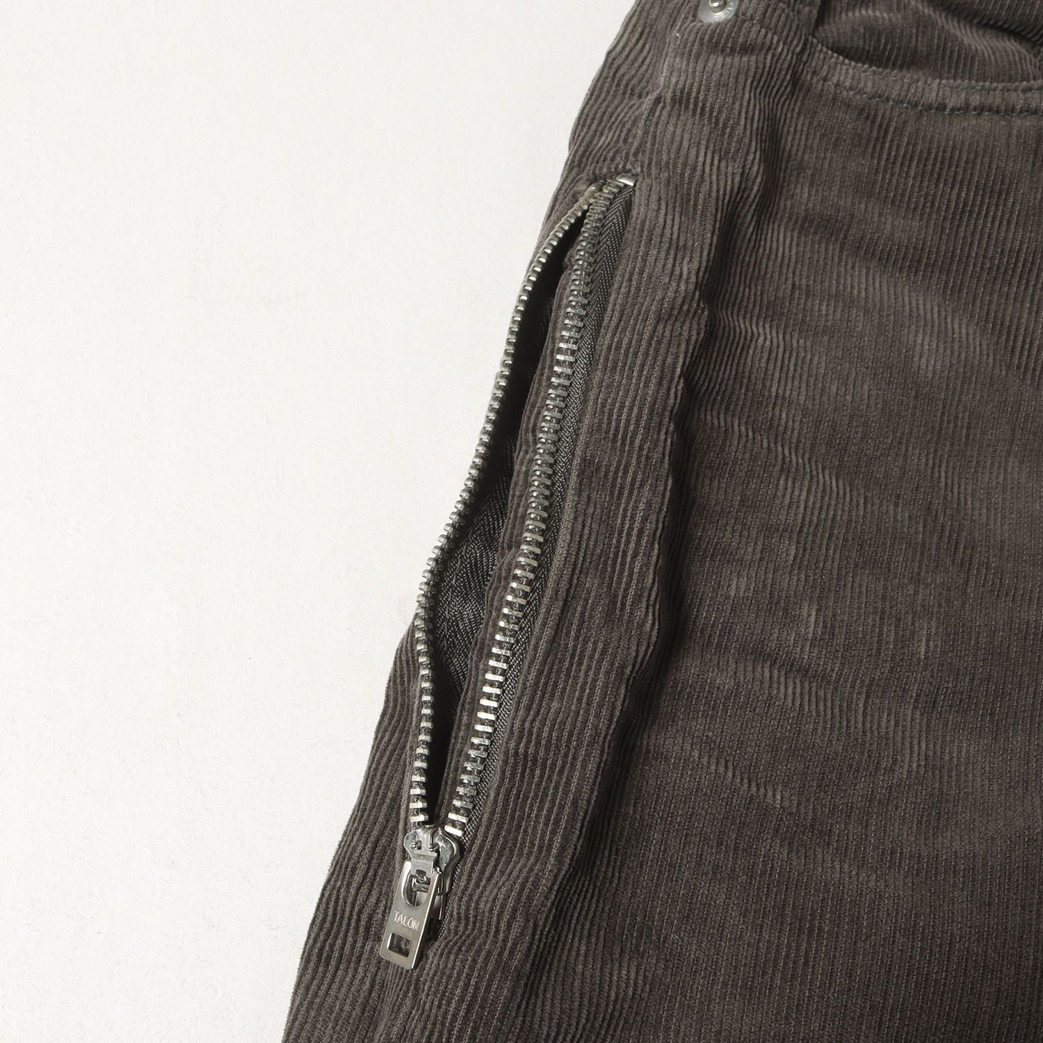 levi's fenom FRAGMENT DESIGN コーデュロイパンツ fragment design フラグメント デザイン パンツ サイズ:34 00s Levis