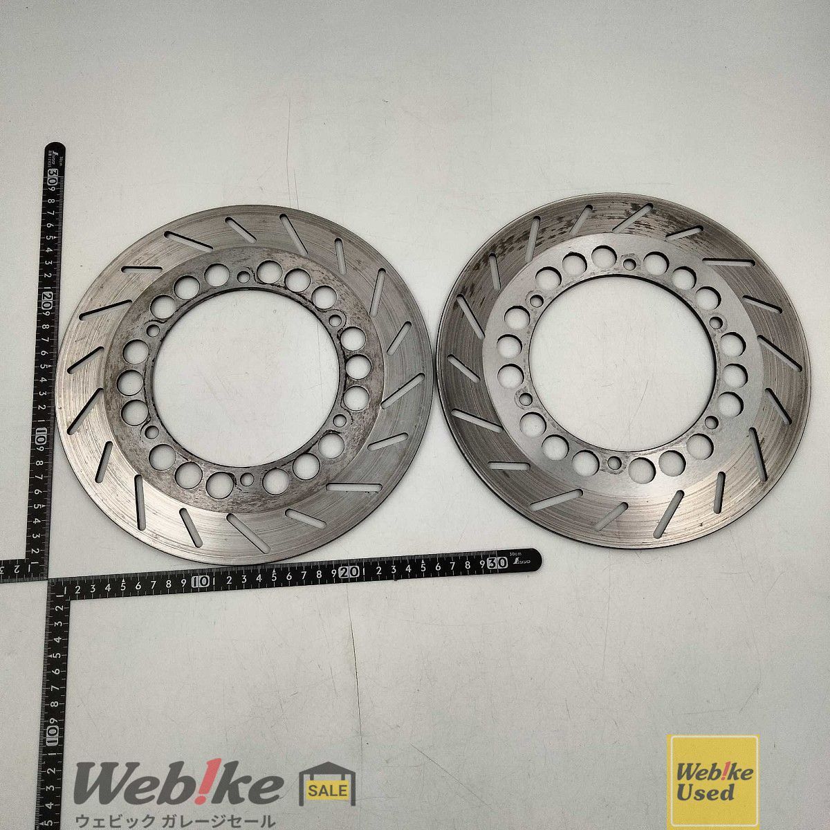 カニページ ヤマハ純正中古パーツ RZ250R(29L、83年) フロントブレーキディスク