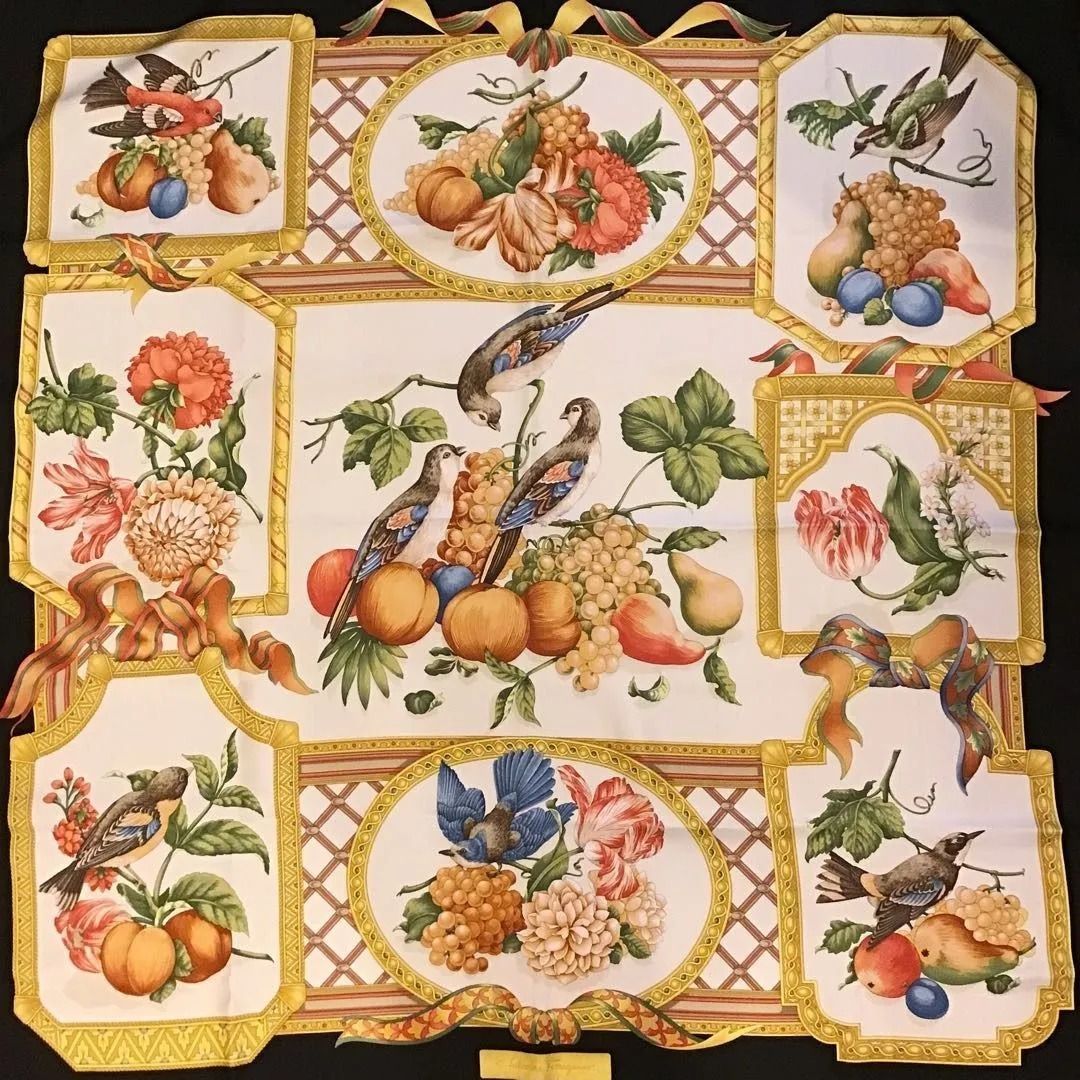 サルヴァトーレフェラガモ シルクスカーフ Salvatore Ferragamo 大判