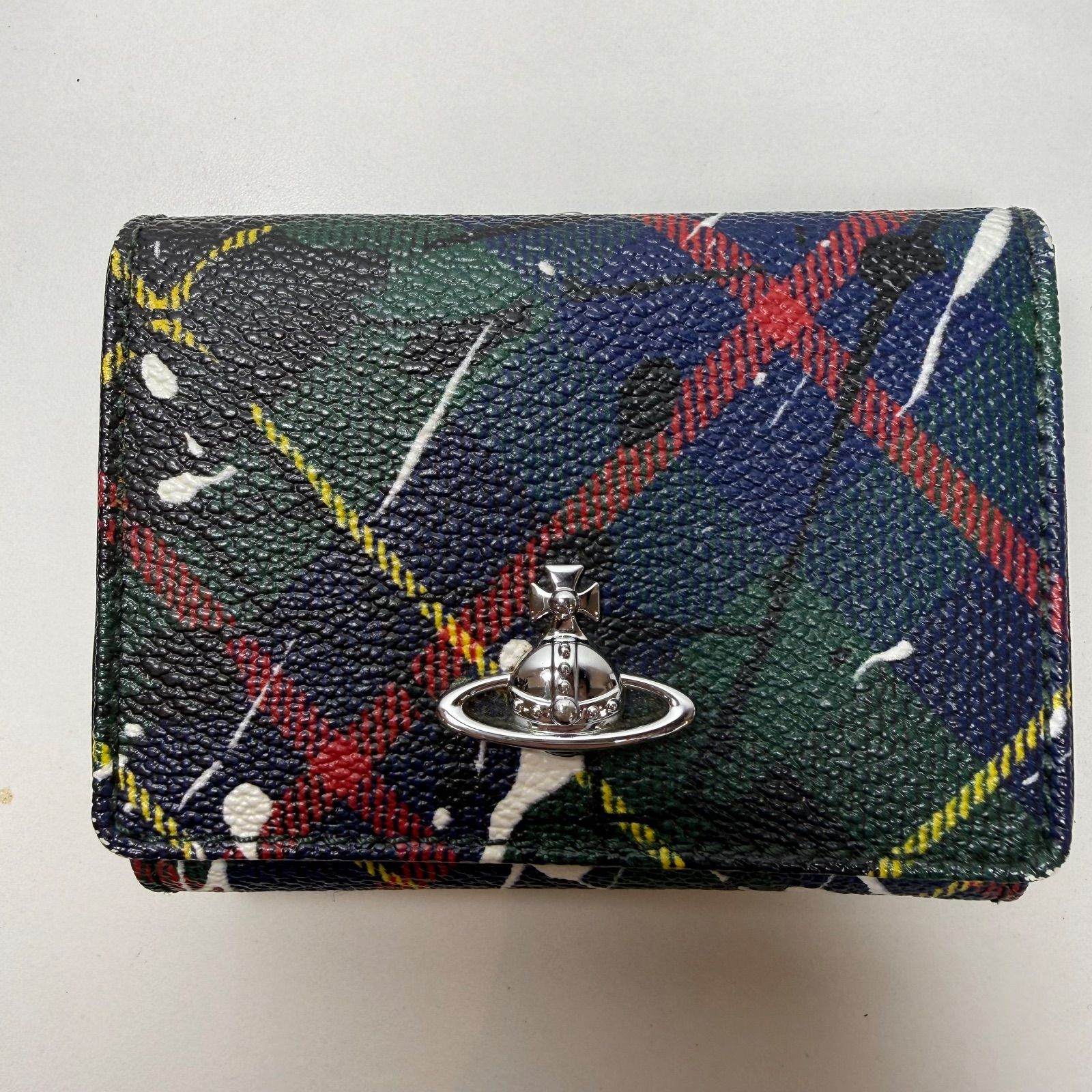 ヴィヴィアンウエストウッド 三つ折り財布 がま口 オーブ マルチ