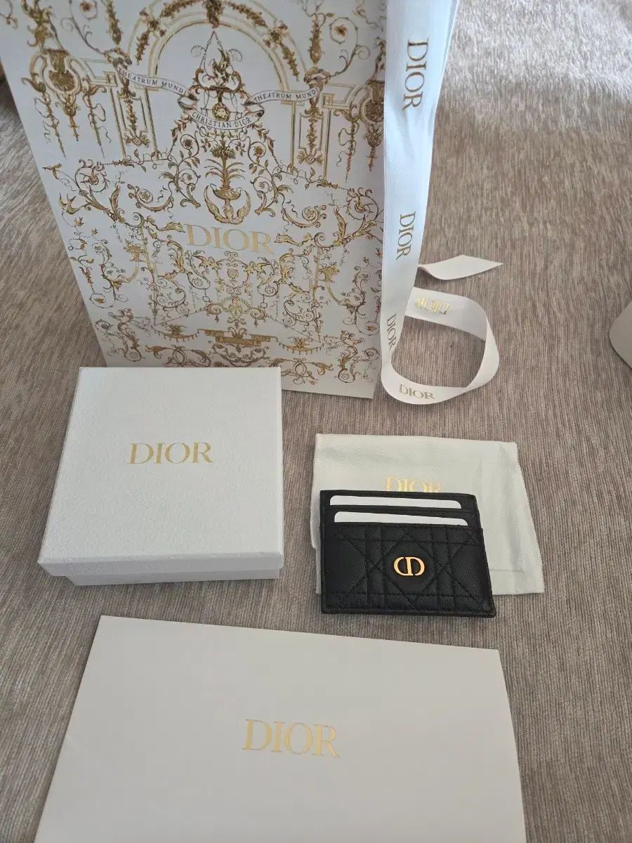 ディオール カード 財布 カーフスキン ブラック