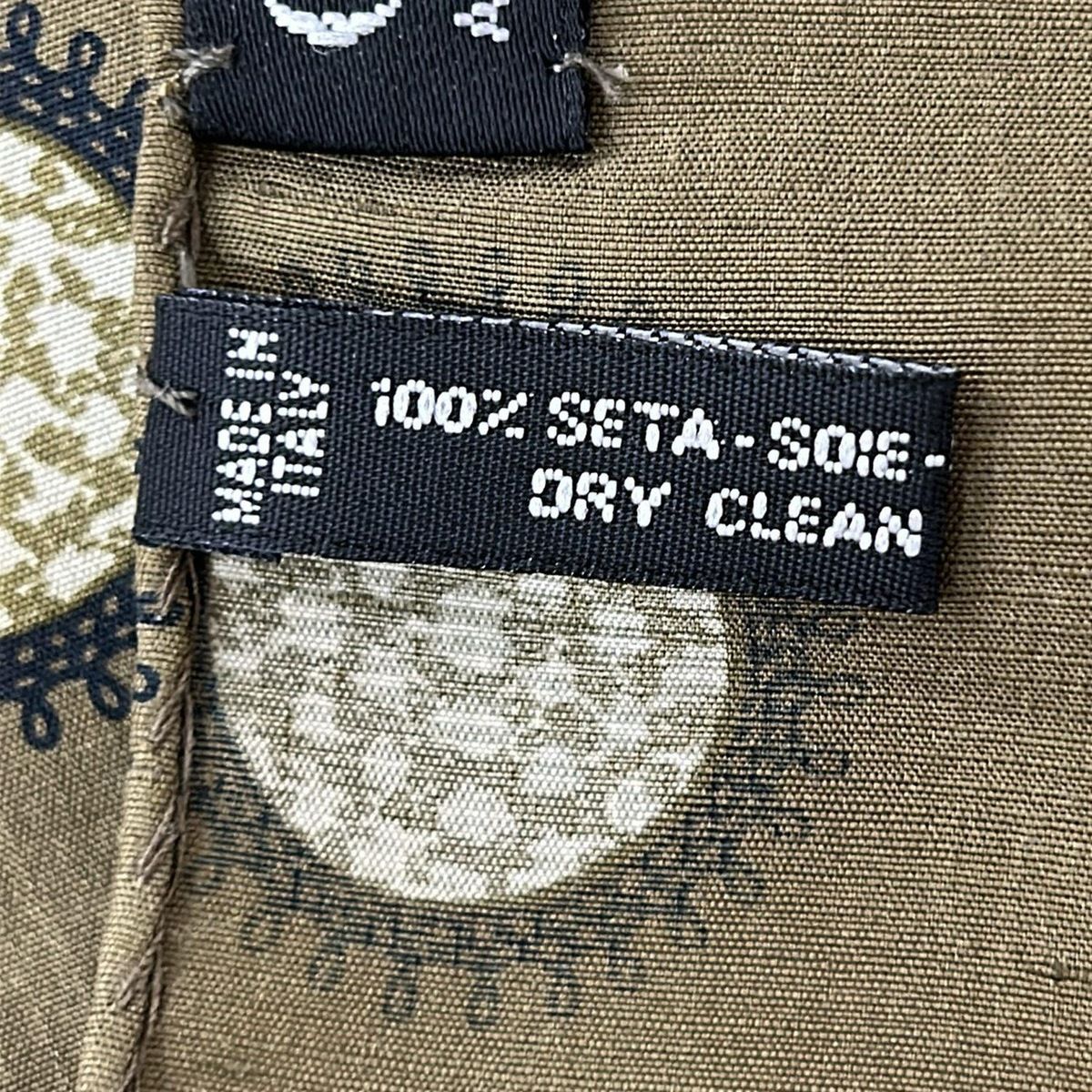  GIORGIOARMANI ジョルジオアルマーニ スカーフ カーキ ベージュ 黒 バンダナ スカーフ 小物