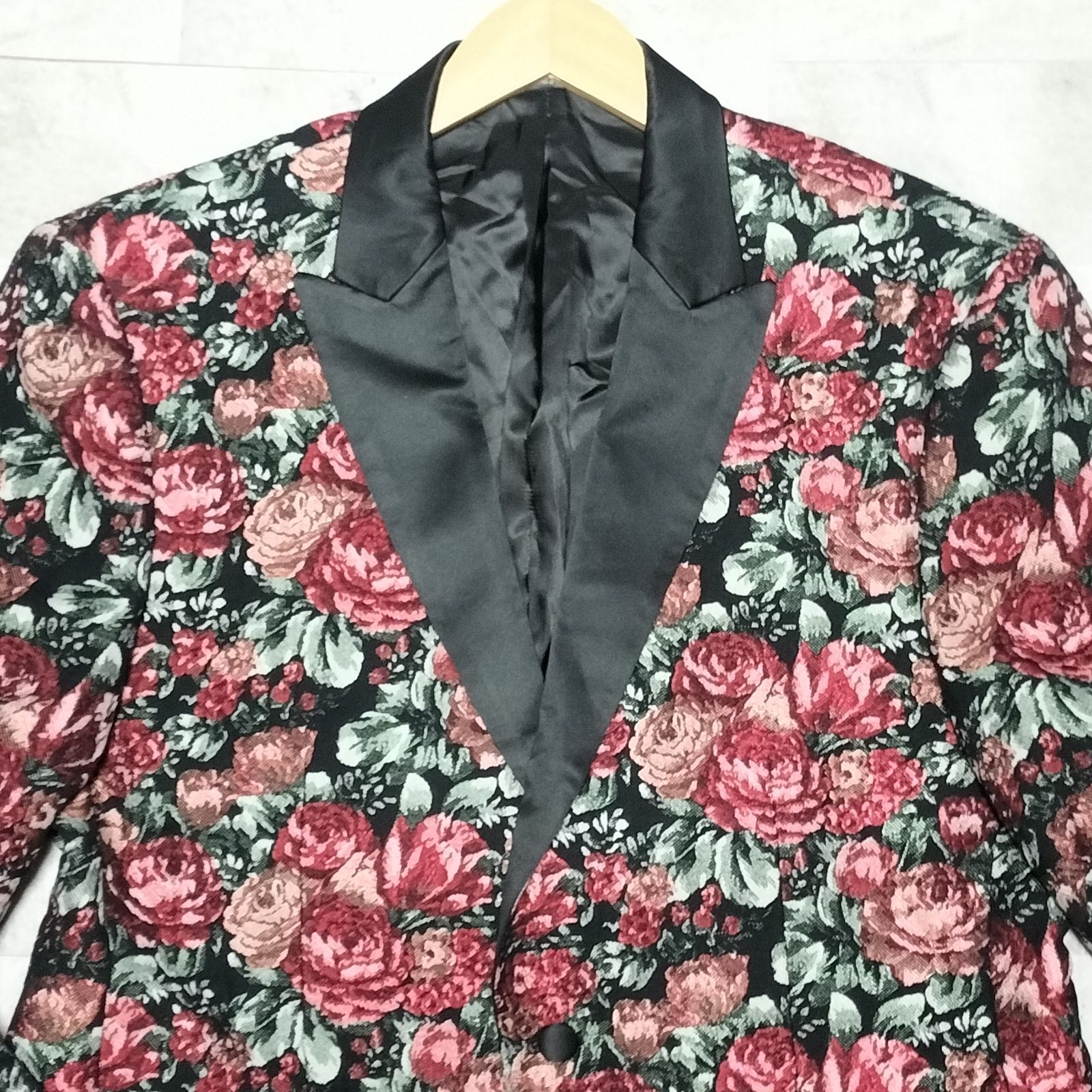 未使用品】ZARA MAN ザラマン 薔薇 バラ 総柄 タキシード 46/56 4XL 5L