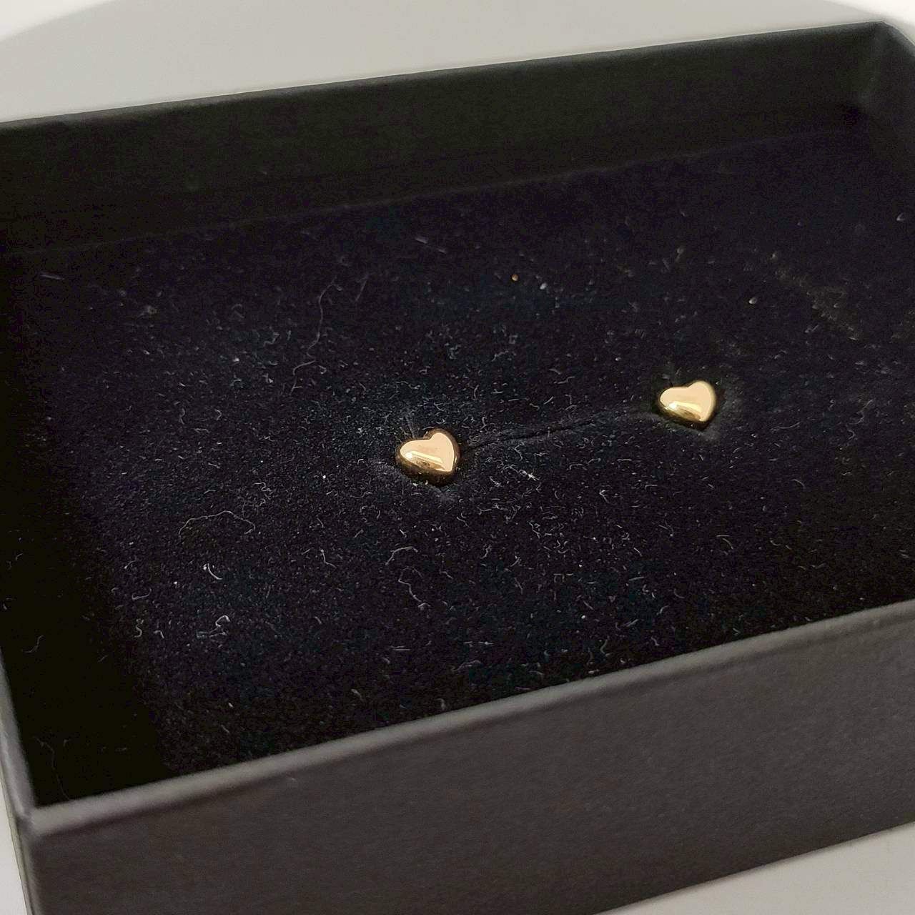 人気⭐️ピアス 箱あり 18金 K18 レコンジェムジャパン ハートデザインピアス レディース 箱