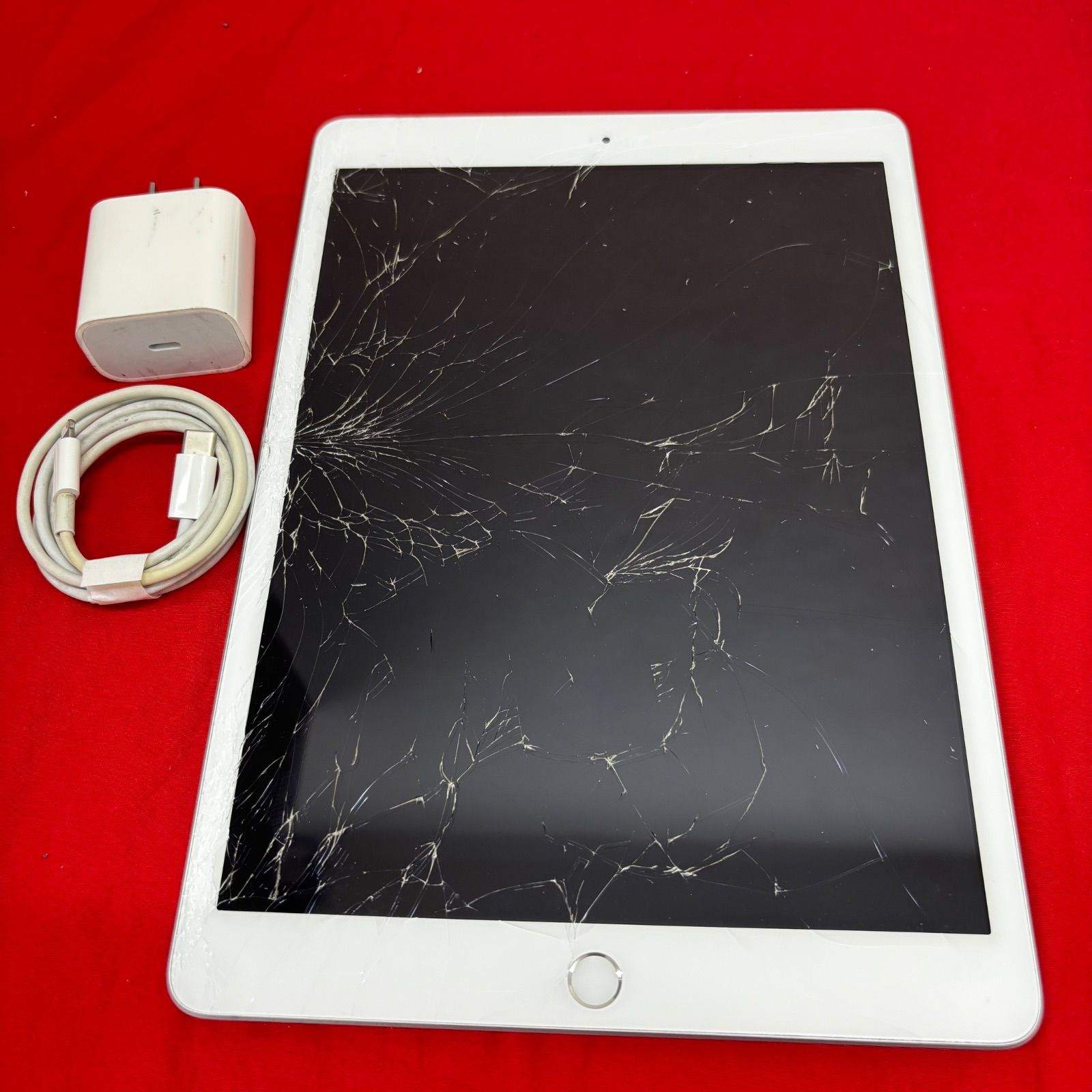 iPad 本体 第8世代 Wi-Fi+Cellular A2429 アイパッド ④ 【公式通販】
