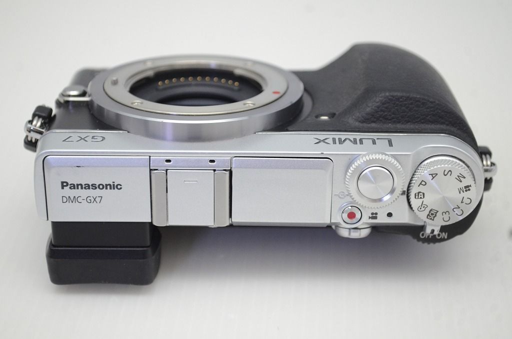 良品 Panasonic パナソニック LUMIX DMC-GX7 ボディ ミラーレス一眼