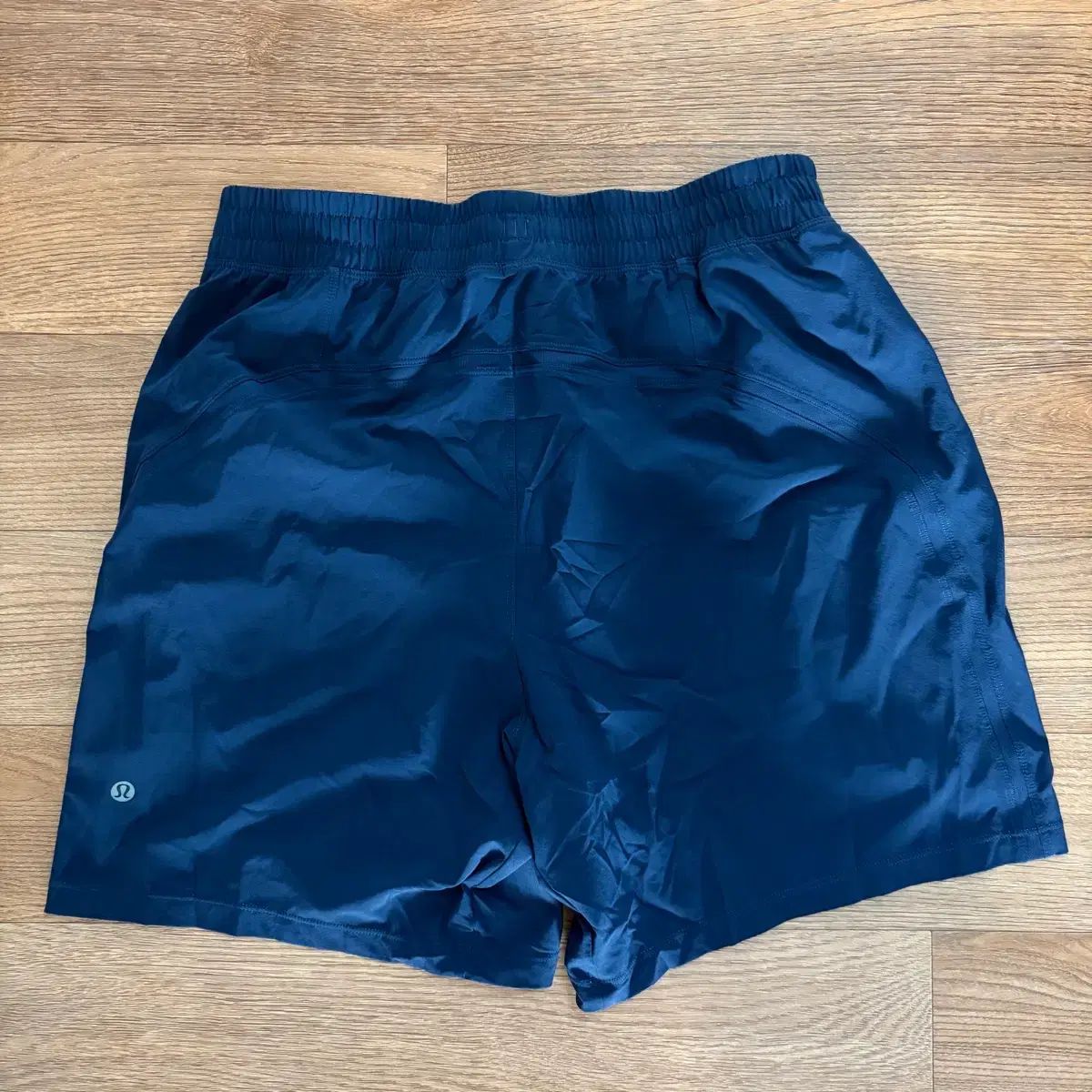 ルルレモン メタル ヴェント テック m フェイス ブレーカー 7インチ