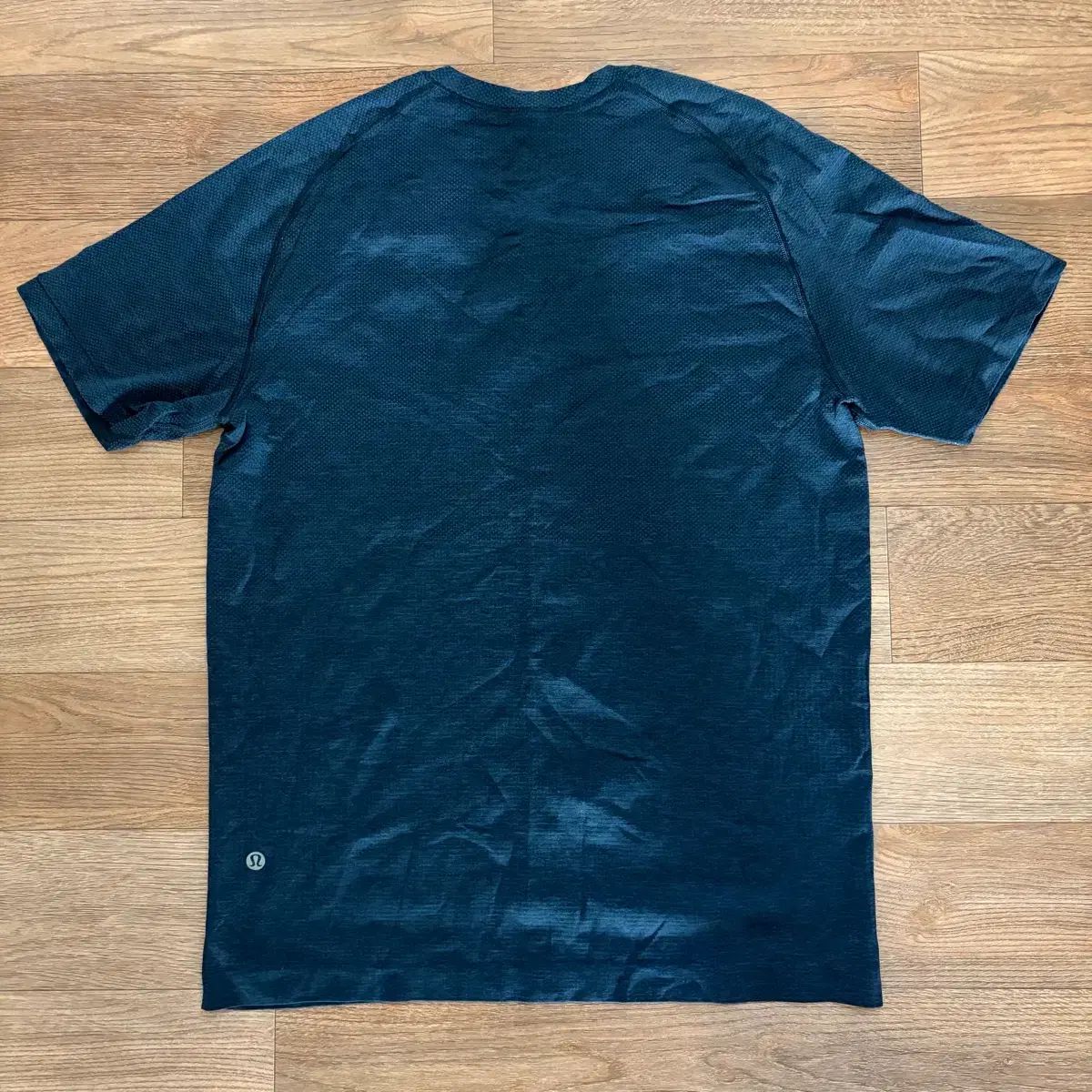 ルルレモン メタル ヴェント テック m フェイス ブレーカー 7インチ