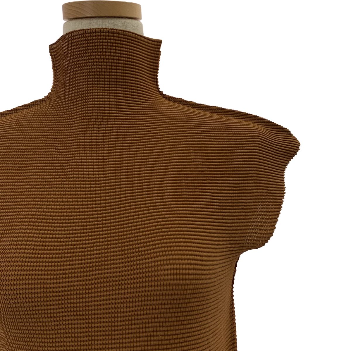 イッセイミヤケミー 長袖 トップス ブラウン ハイネック 総柄 me ISSEY MIYAKE / ミーイッセイミヤケ | ハイネック プルオーバー