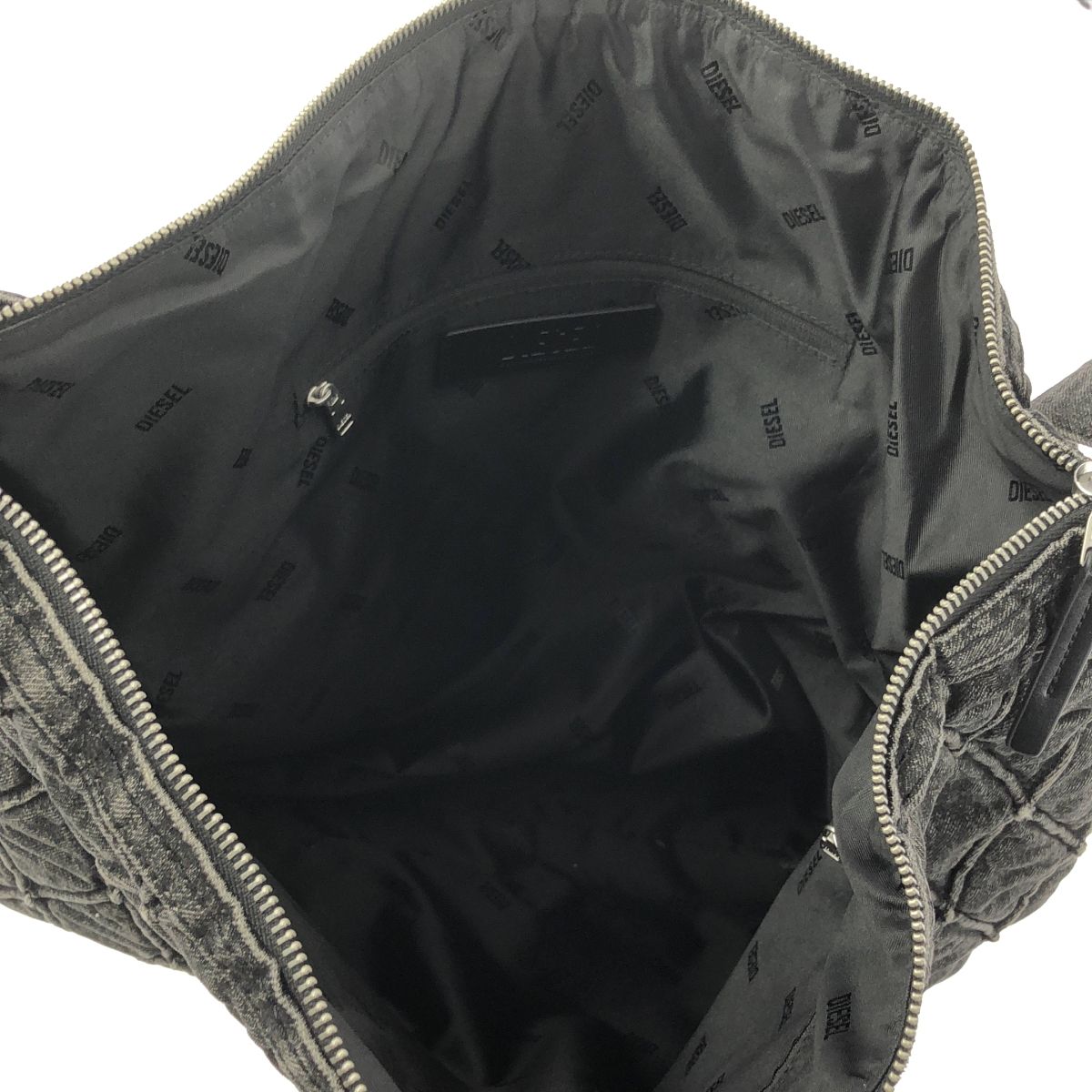 バッグ ロゴ総裏地