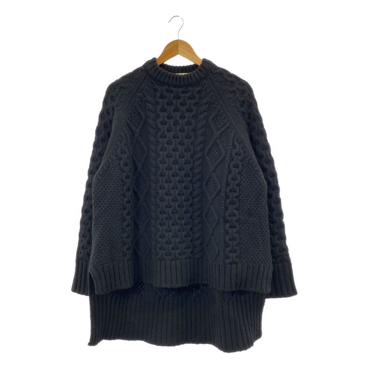 INSCRIRE | アンスクリア ウール ケーブル オーバーサイズ サイドスリット ニット ブラック レディース