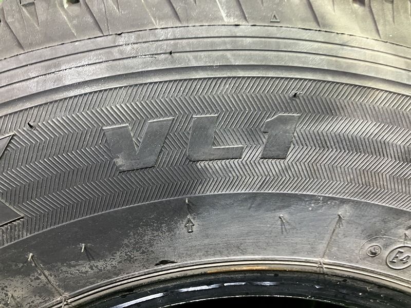  スタッドレス ブリヂストン ブリザックVL 1 195 80 R 15 107 105 L LT 4本 15インチ スタッドレス