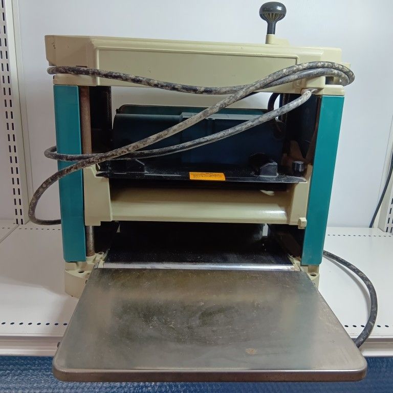 MAKITA マキタ 自動カンナ 2012 NB ブルー 程度C 本体のみ コード式 304 mm 100 v キズ ヨゴレ有