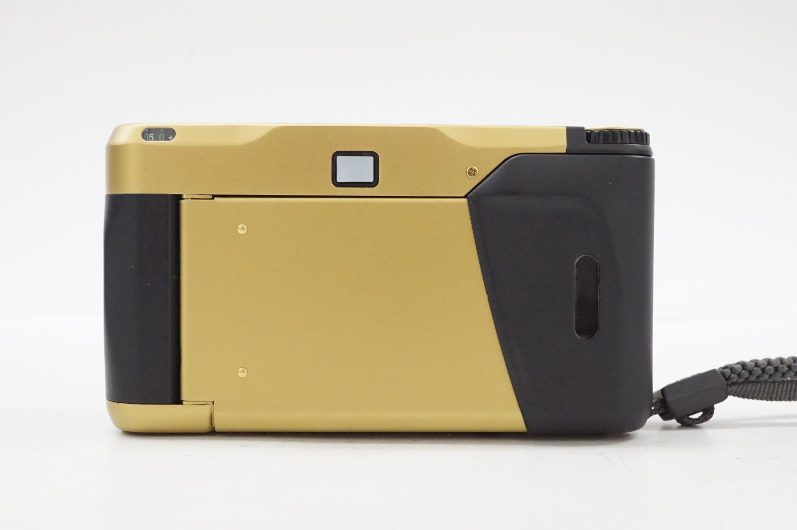 Y 131200-1 CONTAX T 2 Titan チタン ゴールド コンパクトフィルムカメラ 元 き コンパクトカメラ(フィルム) フィルムカメラ カメラ