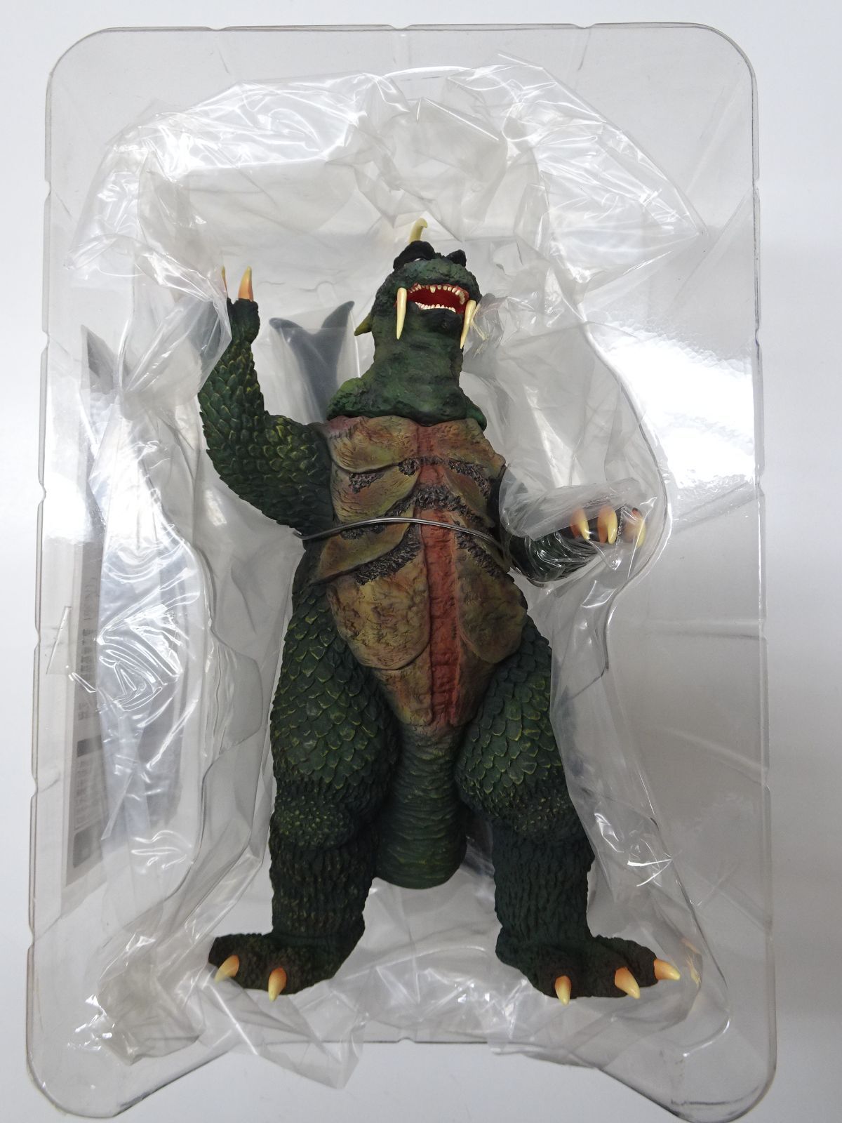 エクスプラス 大怪獣シリーズ ウルトラQ ゴメス 版