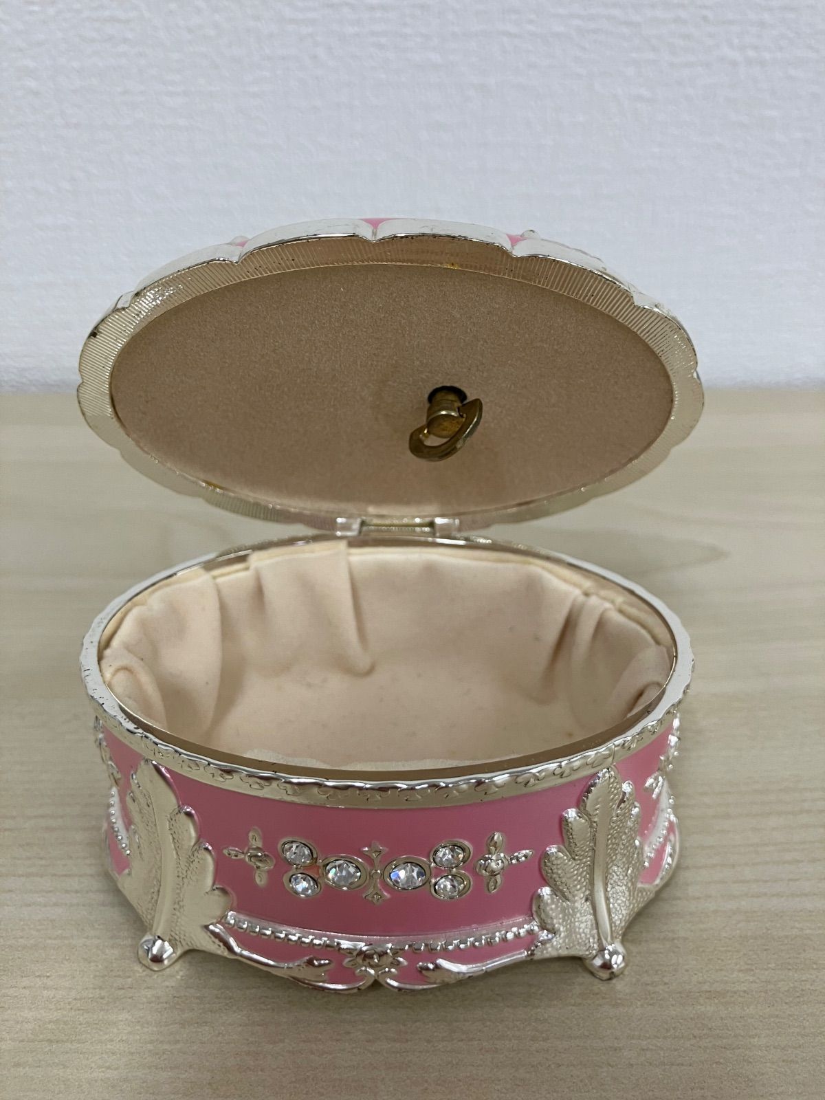 P/スワロフスキーアンチモニー オルゴール 宝石箱 合計4個