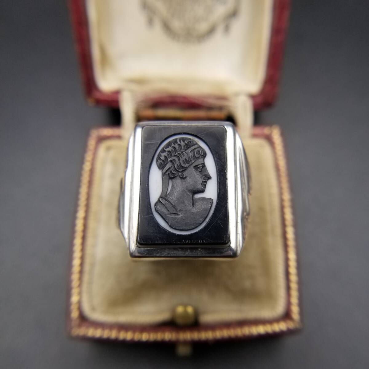 ヴィクトリアン 貴婦人の横顔 女性像 彫刻 クラシカル 925 シルバー ヴィンテージ シグネット リング 銀 指輪 黒白 存在感 Y 19 G