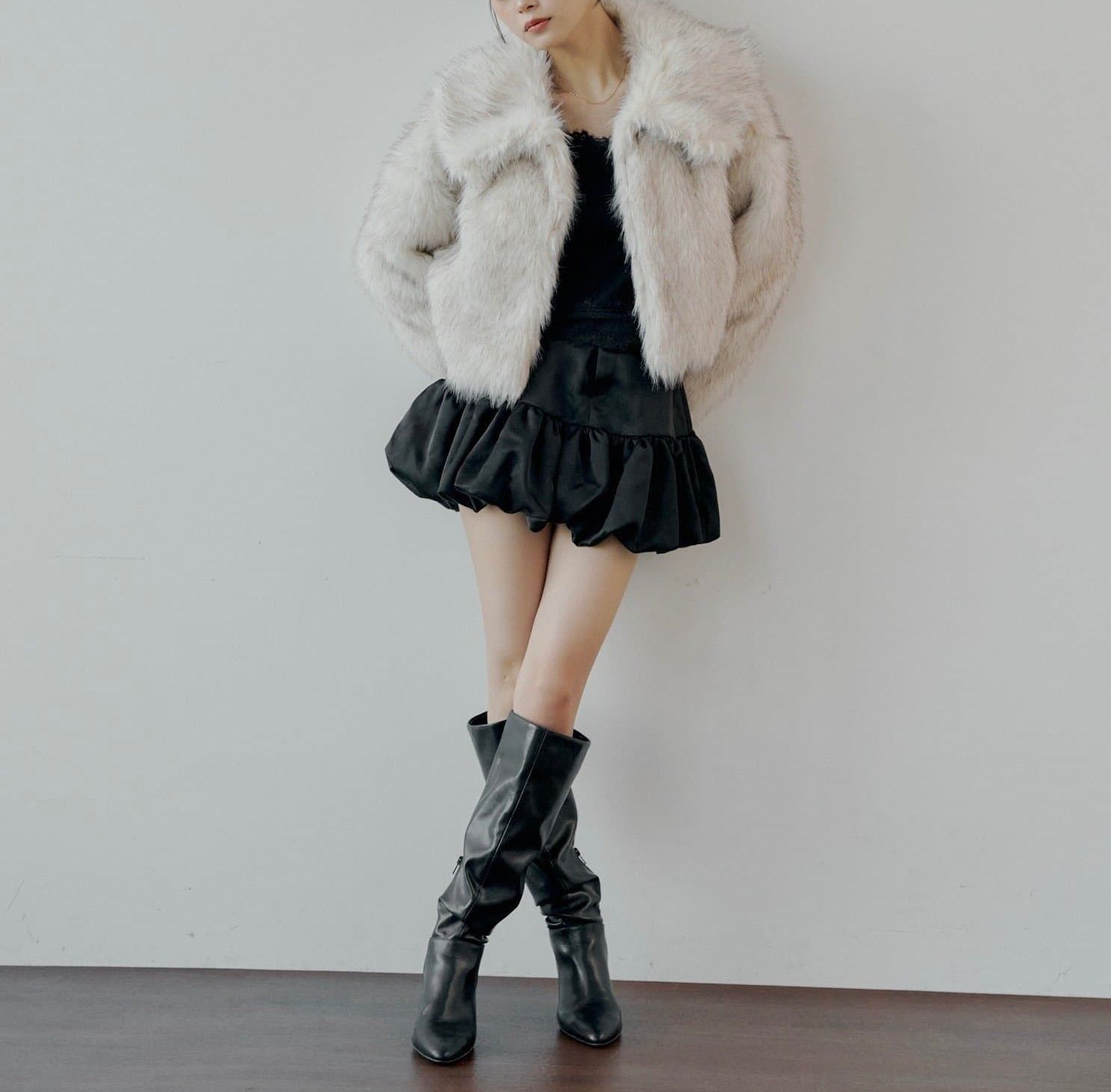 未使用タグ付き Chico ファーショートコート ファージャケット