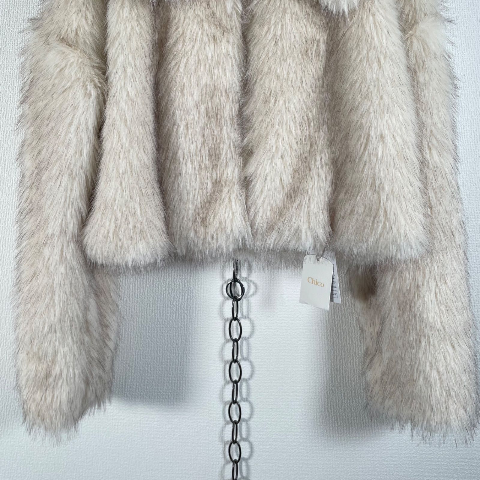 未使用タグ付き Chico ファーショートコート ファージャケット