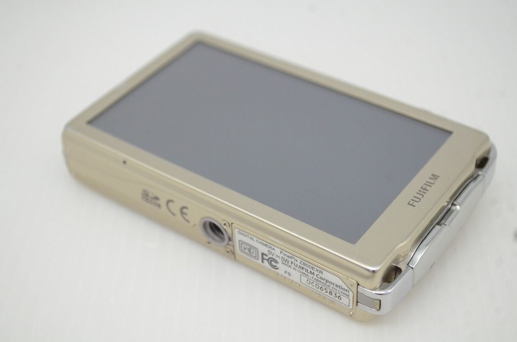 美品 FUJIFILM FinePix Z800 EXR ゴールド 液晶キズなし Amazon.co.jp: FUJIFILM デジタルカメラ FinePix Z800 EXR ゴールド FX